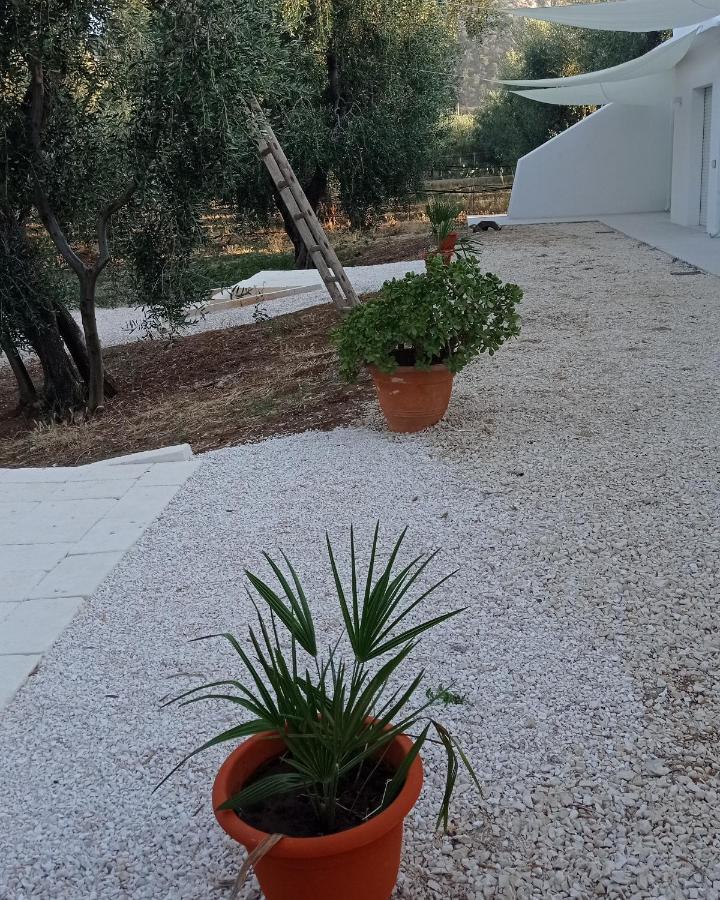 Dimora Basso Mattinata Buitenkant foto